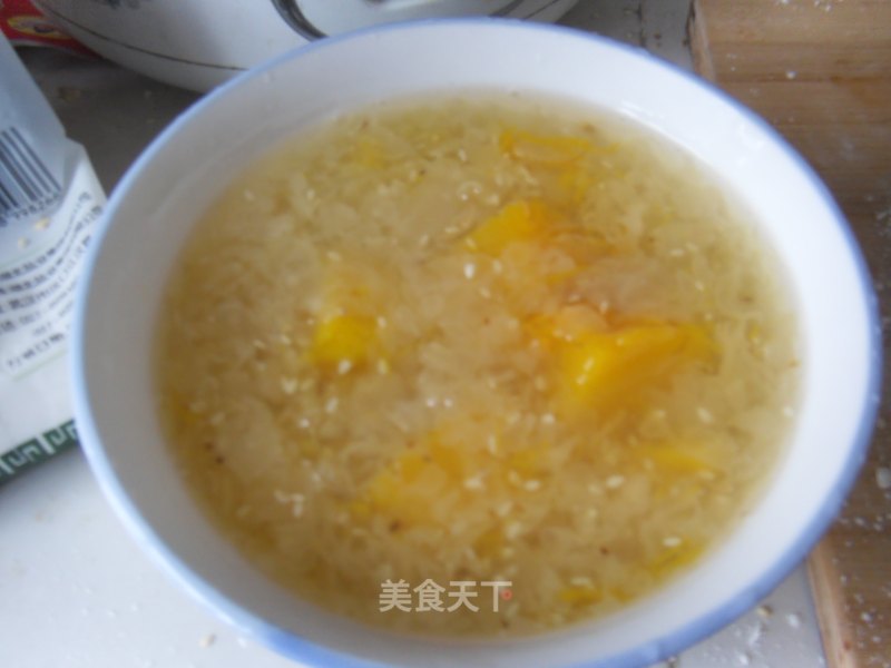 Pumpkin Tremella Sesame Congee recipe