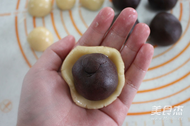 Little Fatty Hand-made-jujube Mud Mooncakes recipe