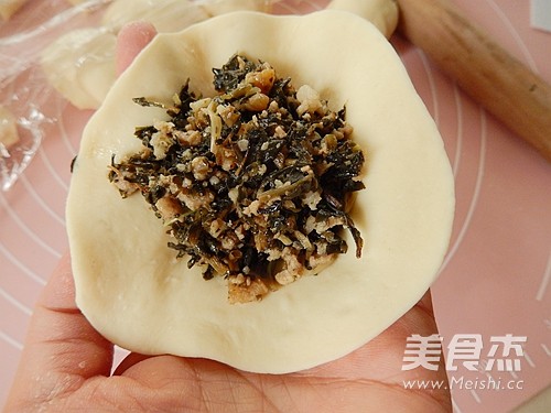 Purslane Dried Vegetable Buns recipe