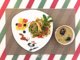 Soba Noodles Mixed with Colorful Vegetables and Golden Summer Porridge recipe