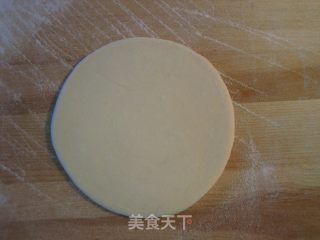 A Small Gift for Children's Day-pig's Knuckle Milk and Chive Rolls recipe