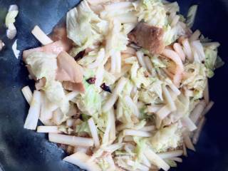 Cooked Meat Stewed Cabbage recipe