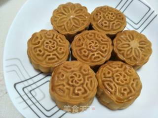 Bean Paste Mooncakes recipe