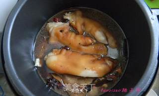 Sauce Pork Trotters recipe