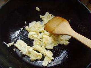 Tomato Scrambled Eggs recipe