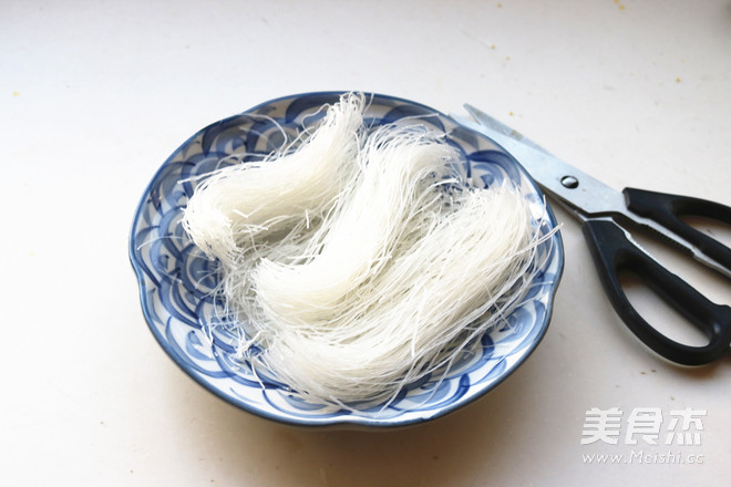 Beef Balls and Vermicelli Soup recipe