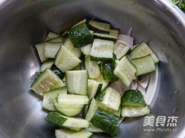 Cucumber Taro Noodles recipe