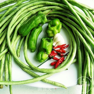 Stir-fried Long Beans recipe