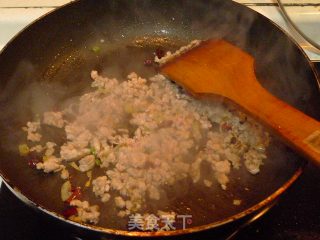Stir-fried Minced Pork with Dried Bamboo Shoots and Capers recipe