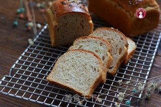 Black Whole Wheat Old Noodle Toast recipe