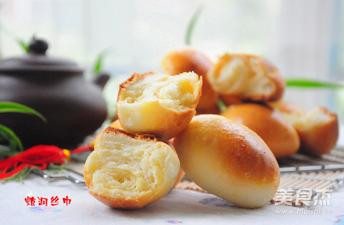 Custard Sauce Buns recipe