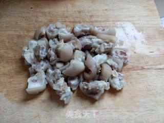 Pork's Trotter with Sand Ginger Salad recipe