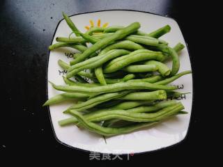 Stir-fried Carob recipe