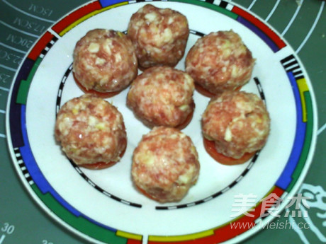 Steamed Yam Meatballs recipe