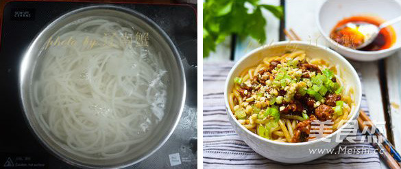 Rice Noodles with Minced Meat recipe