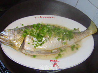 Steamed Yellow Croaker recipe