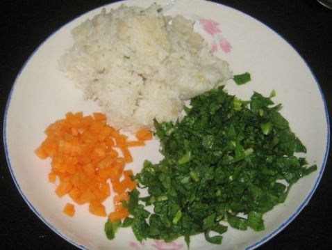 Fried Rice with Greens and Carrots recipe