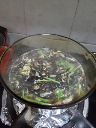 Shrimp Seaweed Egg Soup recipe