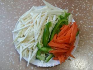 Stir-fried Shredded Pork with Rice and Green Pepper recipe