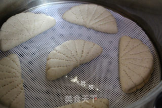 Buckwheat Lotus Leaf Folder recipe