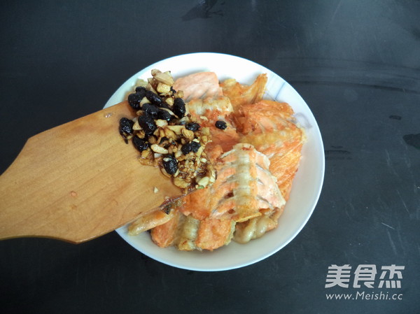 Fried and Baked Salmon Bone recipe