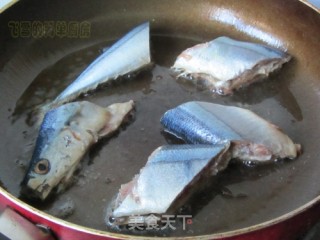 Pan-fried Saury recipe