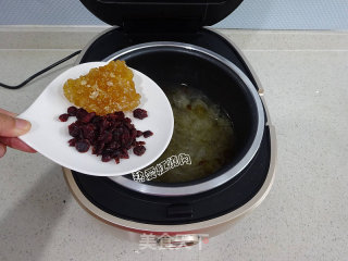 Peach Gum White Fungus Soup——#铁锅烧饭就是香# recipe