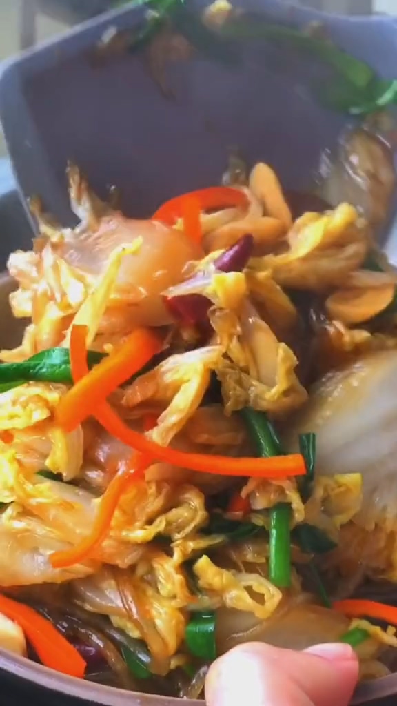 Stir-fried Noodles with Cabbage recipe
