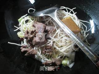 Beef and Cabbage Noodle Soup recipe