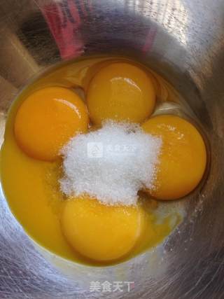 Candied Matcha Chiffon Cake recipe