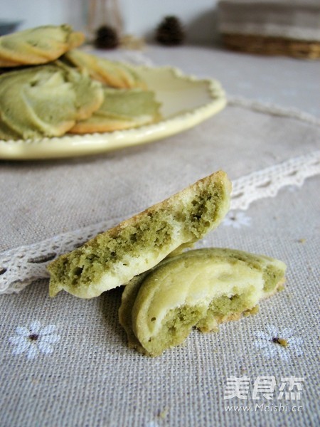 Two-color Coconut Cookies recipe