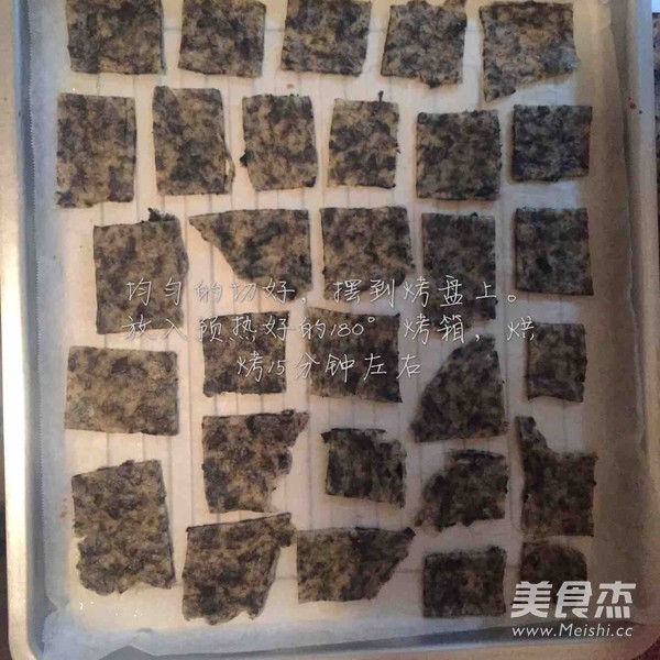 Seaweed Soda Crackers recipe