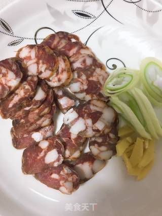 Stir-fried Celery with Sausage recipe