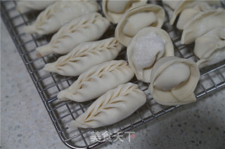 Oyster Meat Dumplings recipe