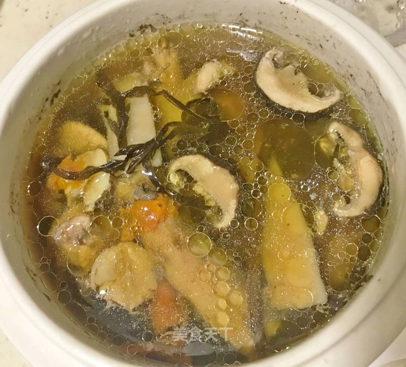 Lazy High-value Matsutake Chicken Soup recipe