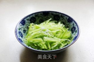 Lettuce with Scallion Oil recipe