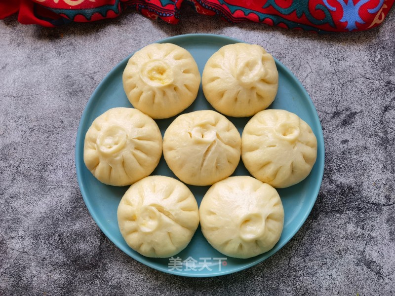 Sophora Chives Pork Bun recipe