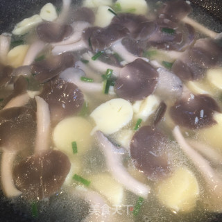 Yuzhi Tofu and Mushroom Soup recipe