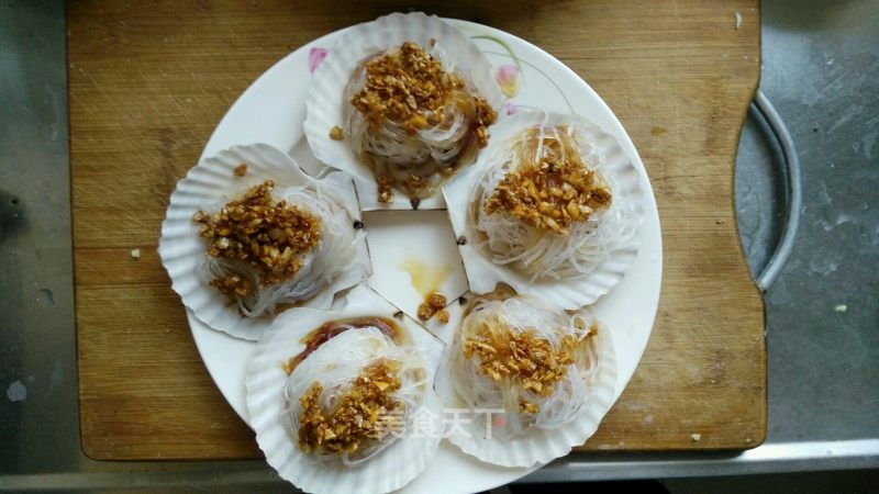 Steamed Scallops with Garlic Vermicelli recipe