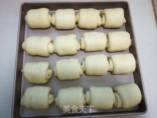 Light Cream Honey Bean Meal Buns recipe