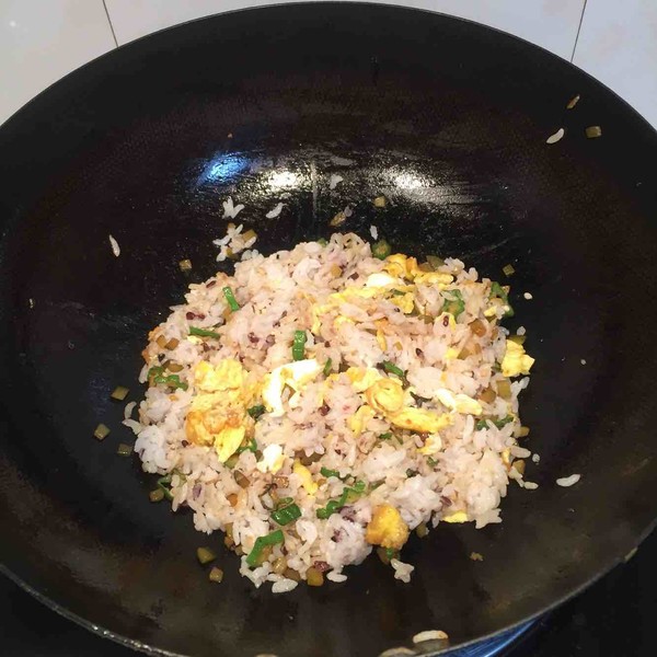 Fried Rice with Pickled Cucumber and Okra Egg recipe