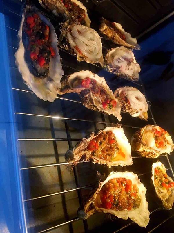 Delicious Garlic Roasted Oysters recipe