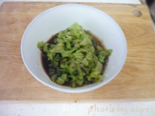 Bitter Gourd with Pepper Sauce recipe