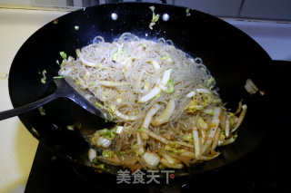 Stir-fried Cabbage with Vermicelli recipe