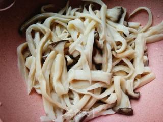 Shredded Eryngii Mushrooms in Cold Dressing recipe