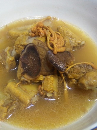 Stewed Cordyceps with Deer Antler Ribs recipe