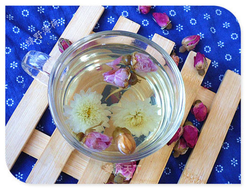 Rose Chrysanthemum Flower Tea recipe