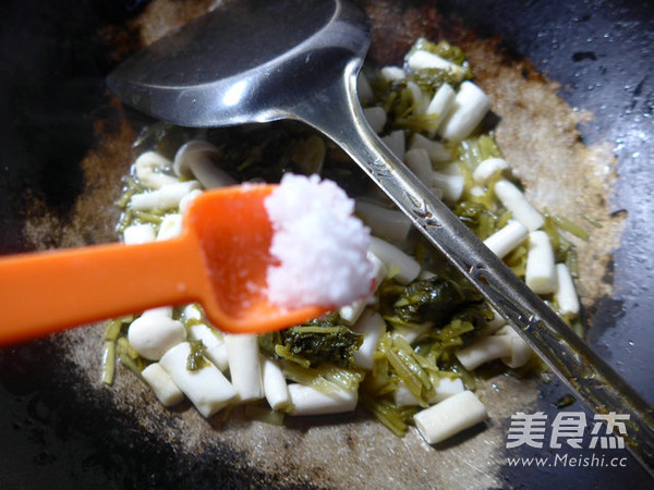 Stir-fried Seafood Mushroom recipe