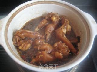 Spicy Braised Lamb's Feet recipe