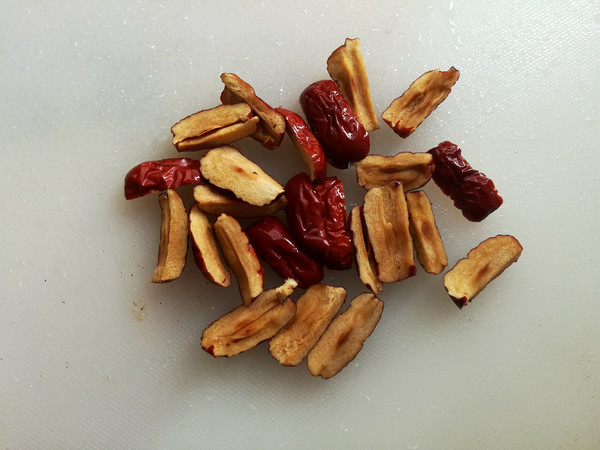 Red Date Lily Quail Eggs recipe